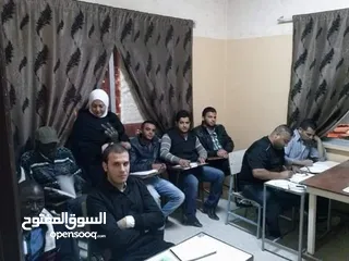  4 دورات المركز العالي للتدريب المهني شهادات معتمدة وسط البلد مقابل المدرج الروماني