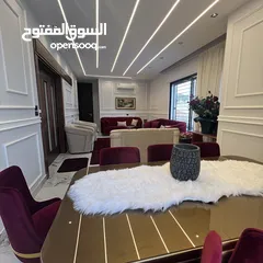  3 فيلا فاخرة مميزة للبيع ضاحية الامير علي موقع مميز وقريب من الخدمات 750 م بناء