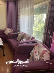  2 طقم كنب غرفة جلوس مع البرادي للبيع