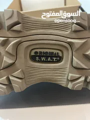  2 حذاء من شركه SWAT