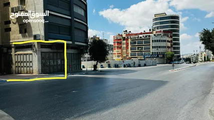  3 محل بيع بالخلو