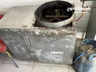  4 عدة مطعم كامله للبيع