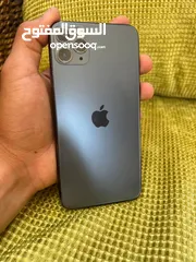  3 ايفون 11 pro max باحاله جيده جداا