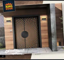  18 أبواب خشبية خارجية فخمة