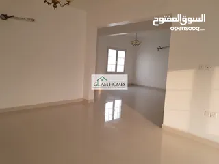  7 Elegant 4 BR villa available for Sale in Mawaleh Ref: 579H