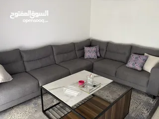  1 غرفة جلوس للبيع