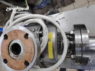  2 مضخه لوارا إيطالي 3فاز أستعمال شهر تعمل على الماء البارد والحار 4حصان +محبس 2أنش وسنوليويت عدد2