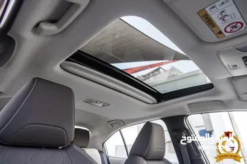  7 Toyota Corolla 2020 hybrid