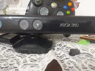  2 كمرا اكس بوكس 360  مع يد. سغر مغري