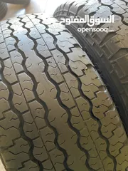  9 جوز 245/70/16 دنلوب ياباني نظيف