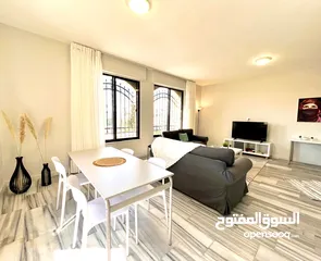  12 عمارة استثمارية جبل عمان مساحة ارض 741 متر دخل ممتاز جداً للبيع مستعجل