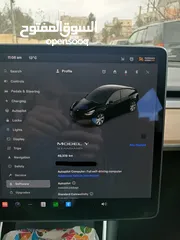  11 Tesla Model Y 2021 - Full Black
