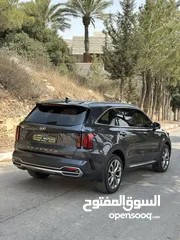  4 KIA SORENTO 2020
