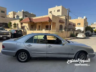  4 مرسيدس E200 موديل 1999
