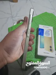  4 جهاز سامسونج A06 لون ذهبي 64 جيجا 4 رام