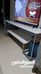  1 طاولة شاشه مع طربيزات للبيع