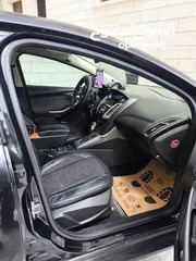  4 فورد فوكس 2014 للبيع  امكانية البدل