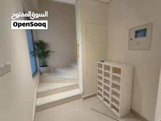  8 ثلاث غرف للبيع بأماره الشارقه بجانب ستي سنتر الزاهيه