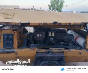  1 كمبريسه اطلس للقاضف الرملي