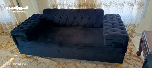  2 طقم كورنر نظيف جدا وفخم جدا