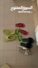  4 احذية مقاسات مختلفة  36. 37. 39