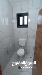  17 شقه للايجار الشهري 180 متر في دورا  1250 شهري