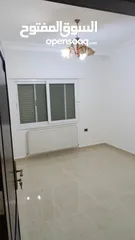  15 عرض حصرررري ـ ضاحيه النخيل ـ شقه فارغه للايجار لم تسكن بعد التجديد سوبر ديلوكس  190 متر +