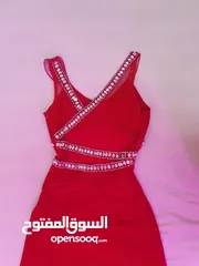  2 بدلات و فساتين للايجار