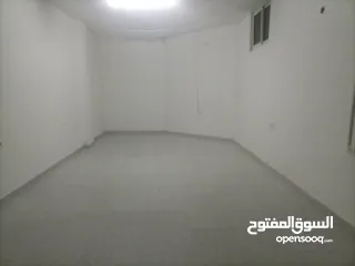  1 مخازن مستقلة قريبة من الشارع الرئيسي _ سردا