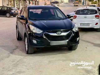  4 هونداي توسان