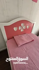  3 single bed with under bed