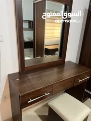  4 غرف نوم مستعمله نظيفه جدا