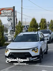  2 كيا نيرو هايبرد 2022  موديل وترخيص 22  Kia niro 2022 Hybrid niro full ++++ Whait