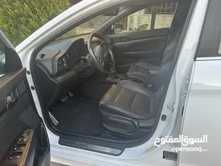  23 2019 Elentra Turbo.