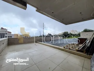  2 شقة دوبلكس طابقية مع مسبح للبيع في الظهير بمساحة بناء اجمالية 440م