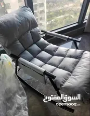  4 كرسي هزاز كلاسيكي قابل للطي لون رمادي تصميم عصري وأنيق باللون السكني الراقي.  راحة فائقة مع إسفنج