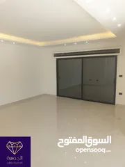  2 طابق اخير مع روف دوبلكس فاخر لم يسكن لقطه وبسعر مغري جدا عرض خاص أرقى مناطق خلدا وام السماق