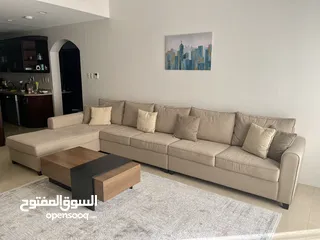  2 كنب حرف L للبيع جديد استخدام بسيط جدا 7 مقاعد