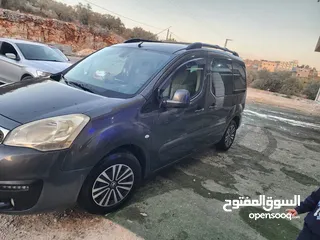  11 بيجو بارتنر