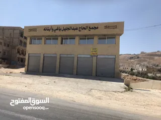  6 محلات تجارية عدد 3 مفتوحين على بعض - عين الباشا ش. تجاري حيوي الباب 195 شهري