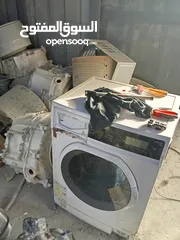  4 يوجد لدينا قطع غيار الغسلات الاتوماتيك بحاله جيده
