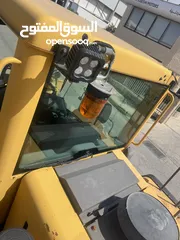  3 جرافات عدد 2  Volvo F180 +Volvo E180