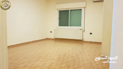  18 شقة مميزة للبيع بأجمل مناطق دير غبار - قرب إشارة دير غبار طابق ثالث 220م بسعر مغري