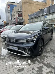  1 فولكس فاجن  ID6 PRO CROZZ موديل 2023