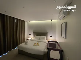  20 شاليه فاخر جدا و موقع مميز جدا على البحر الميت ( جهة الفنادق ) ، تصنيف سكن خالص