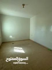  2 شقق للإيجار في مادبا - بجانب مسجد علي بن ابي طالب من المالك مباشرة                                 .