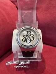  5 ساعة سواتش ستاتي