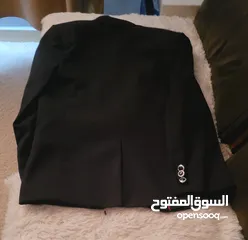  16 بدلة ولادي استخدام مرة واحده بأعتبار جديد مع كندرتها كل صورة عليه قياساتها