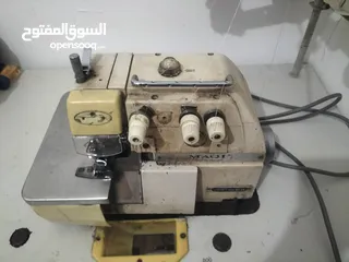  2 مكينات خياطه صناعيه
