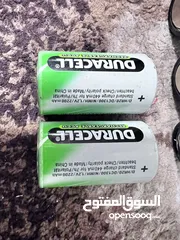  4 بطاريات قابله لاعادة الشحن نوعيات /  احجام /  امبيرات متنوعه